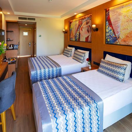 Sealife Buket Resort & Beach Hotel أوكورجالر المظهر الخارجي الصورة